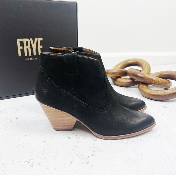 Frye Rory Boots - Picture 2 of 5